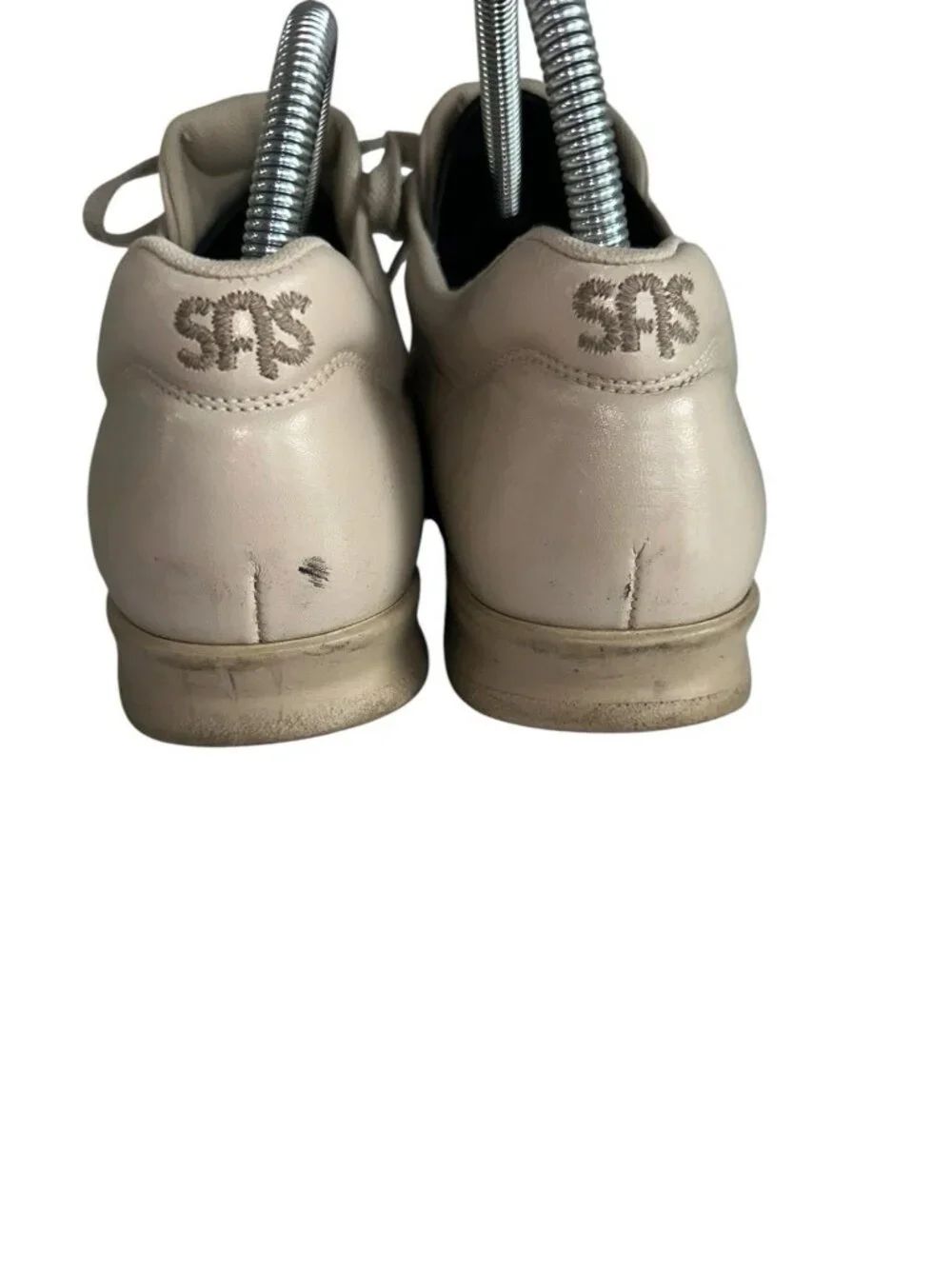 SAS Shoes Women's 8.5 S Free Time Leather Lace Up Walking Sneakers Bone Beige
